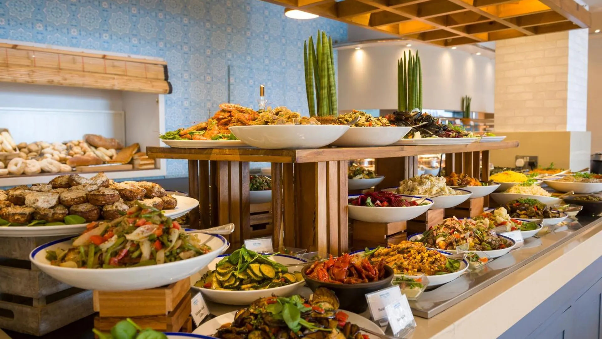 马耳他科林西亚海滩海滨度假酒店 Saint Julian's 酒店