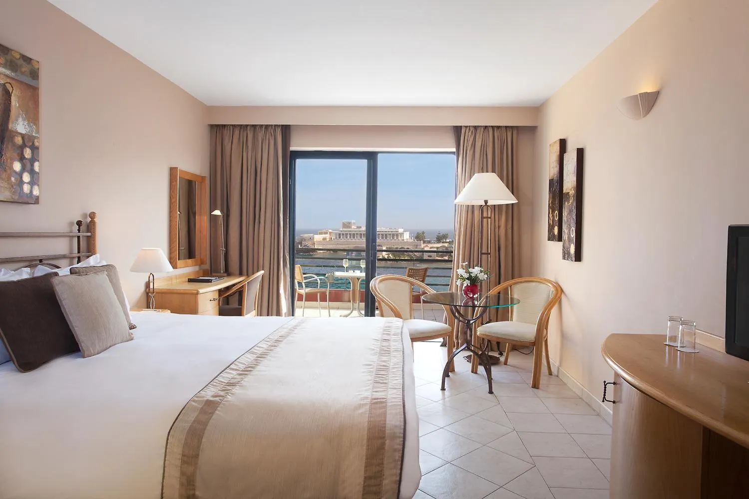 Verdi St George'S Bay Marina Saint Julian's Hotel